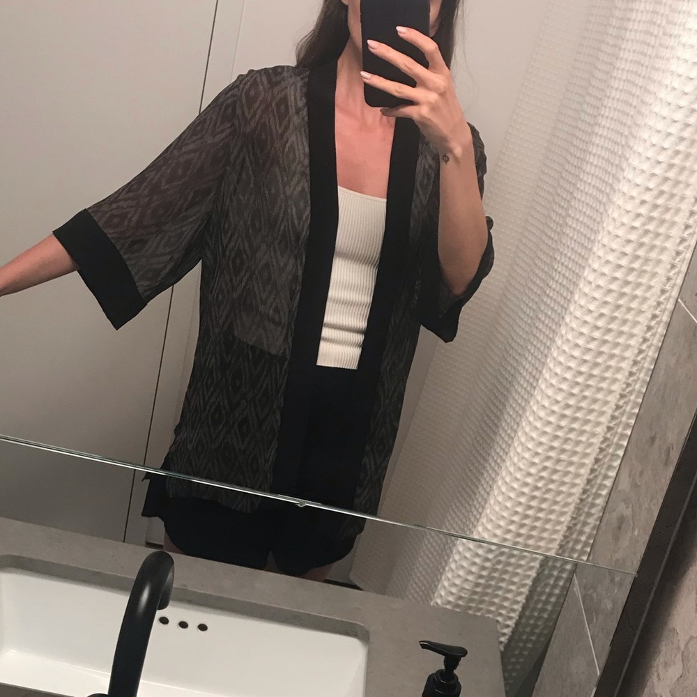 Babaton silk kimono